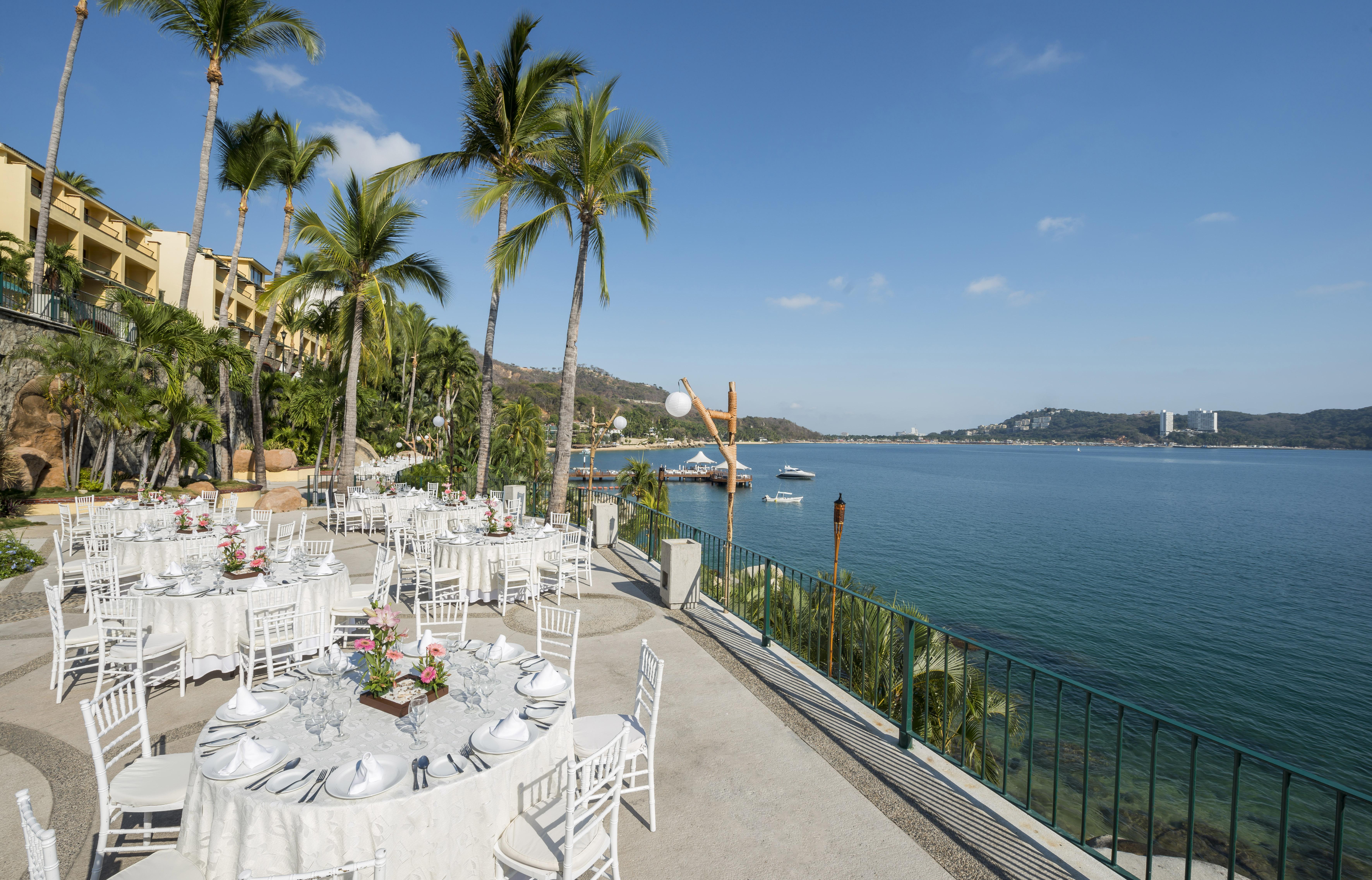 Camino Real Acapulco Diamante Hotel Exterior foto View of the Bay of Acapulco